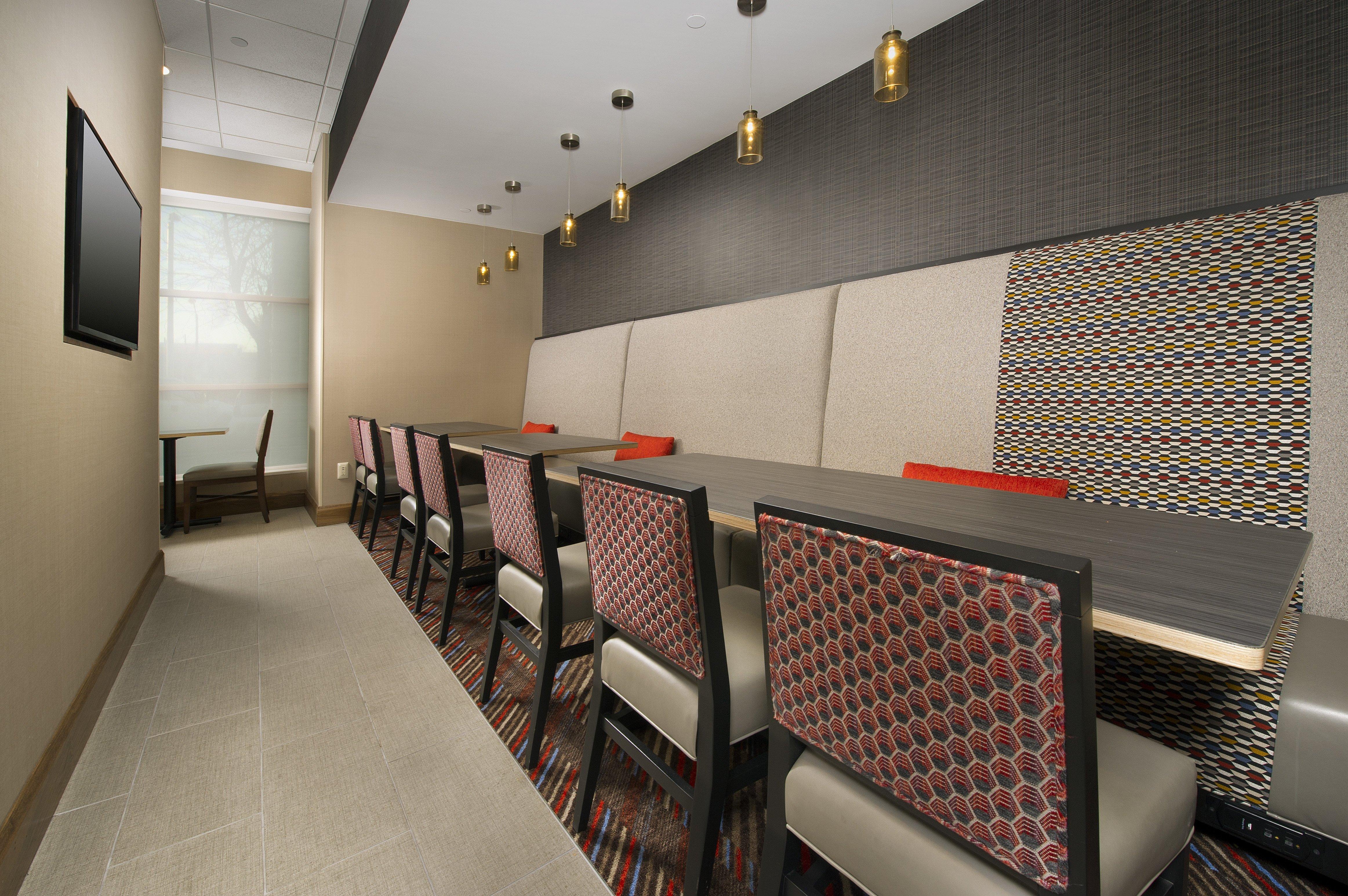 Holiday Inn Express Baltimore At The Stadiums By Ihg Экстерьер фото
