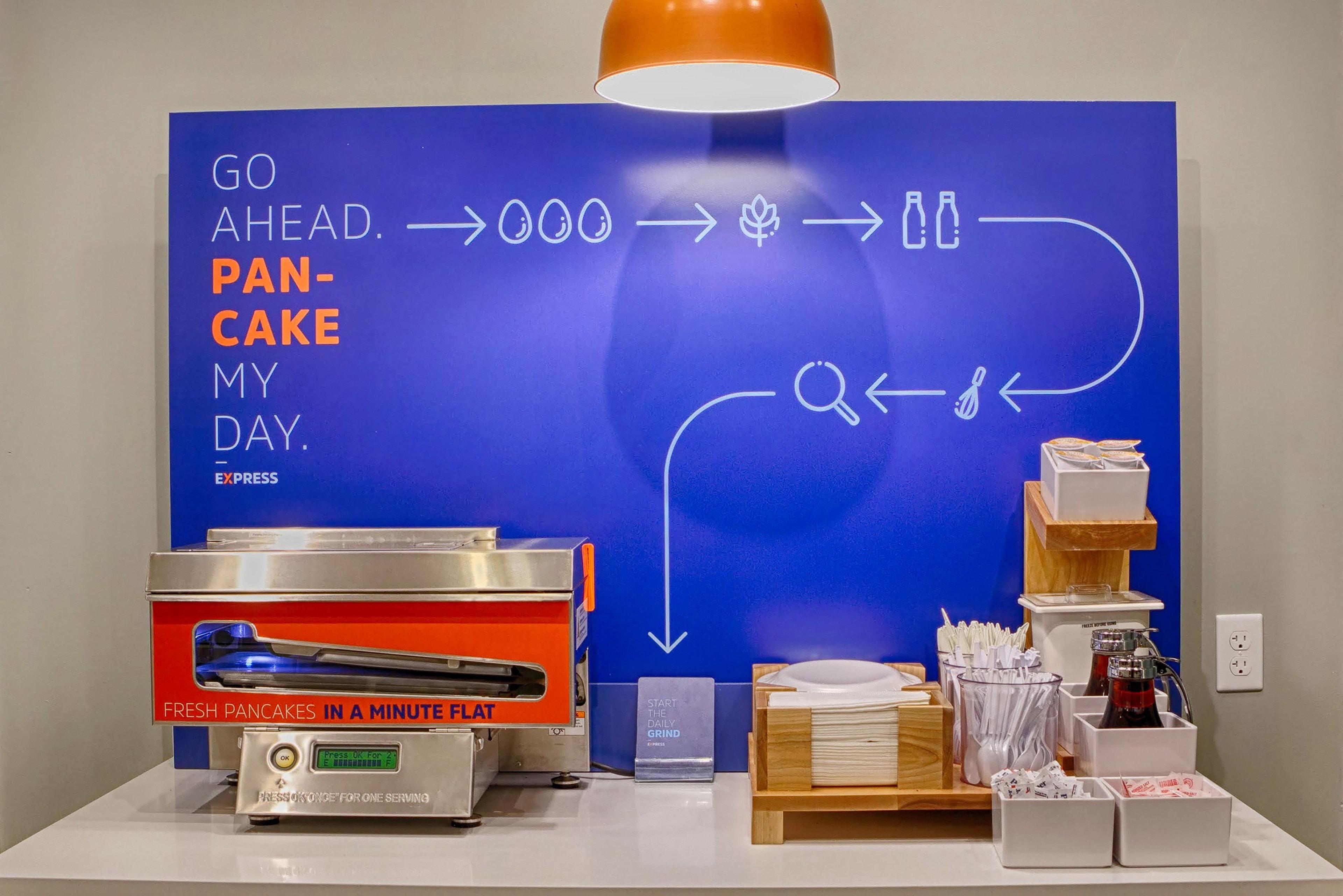 Holiday Inn Express Baltimore At The Stadiums By Ihg Экстерьер фото