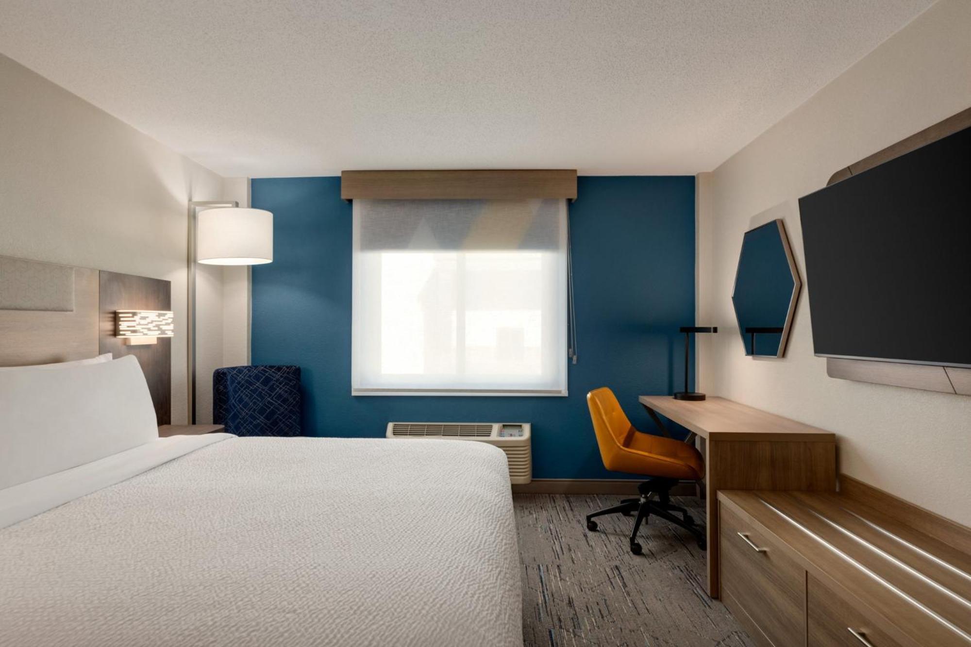 Holiday Inn Express Baltimore At The Stadiums By Ihg Экстерьер фото