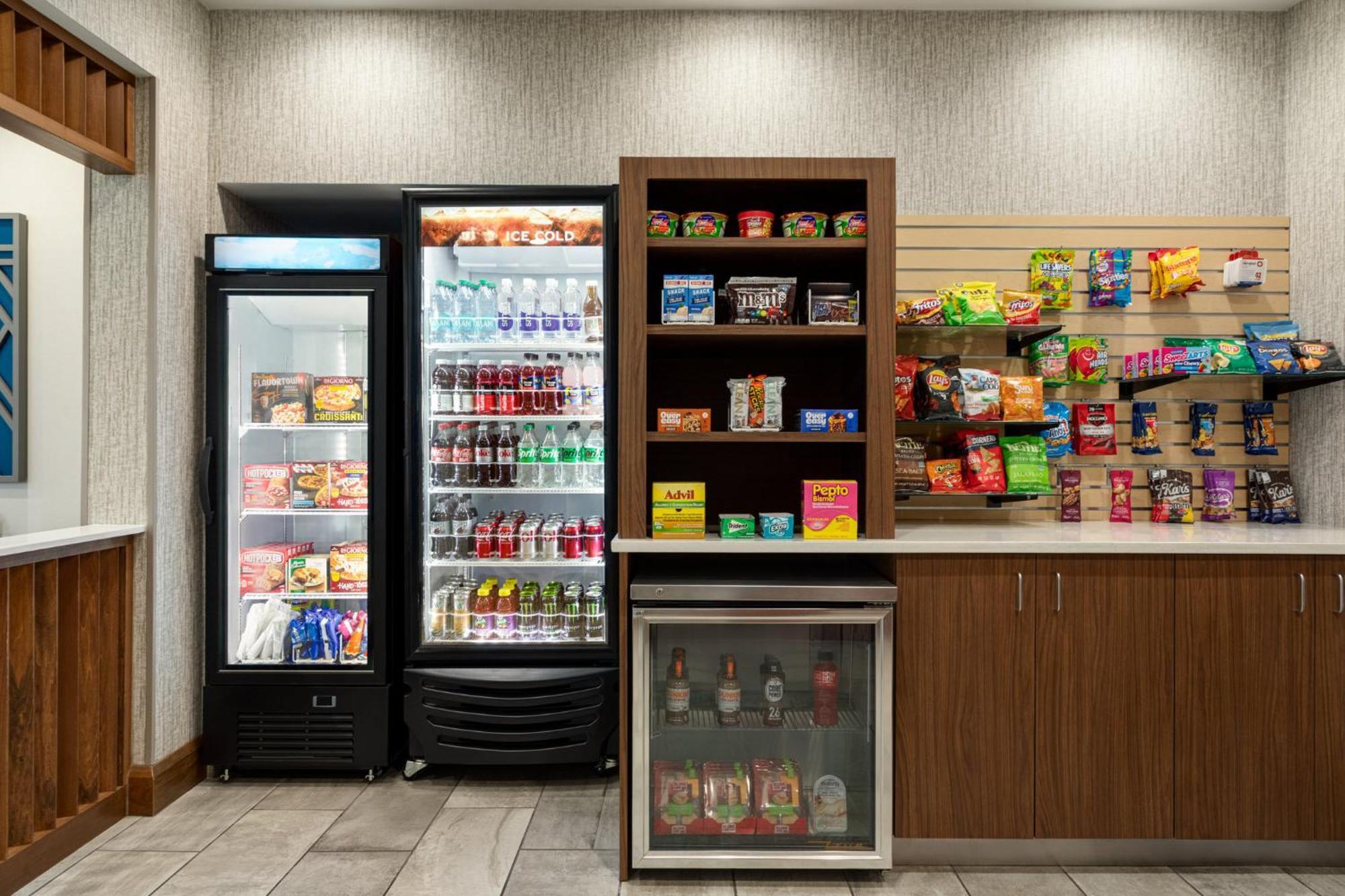 Holiday Inn Express Baltimore At The Stadiums By Ihg Экстерьер фото