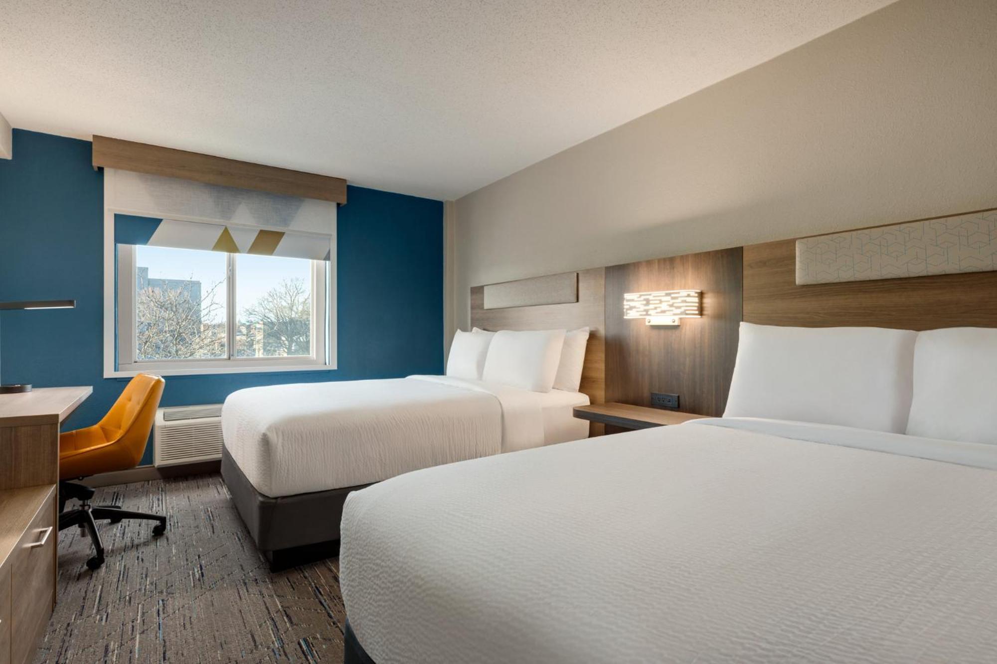 Holiday Inn Express Baltimore At The Stadiums By Ihg Экстерьер фото