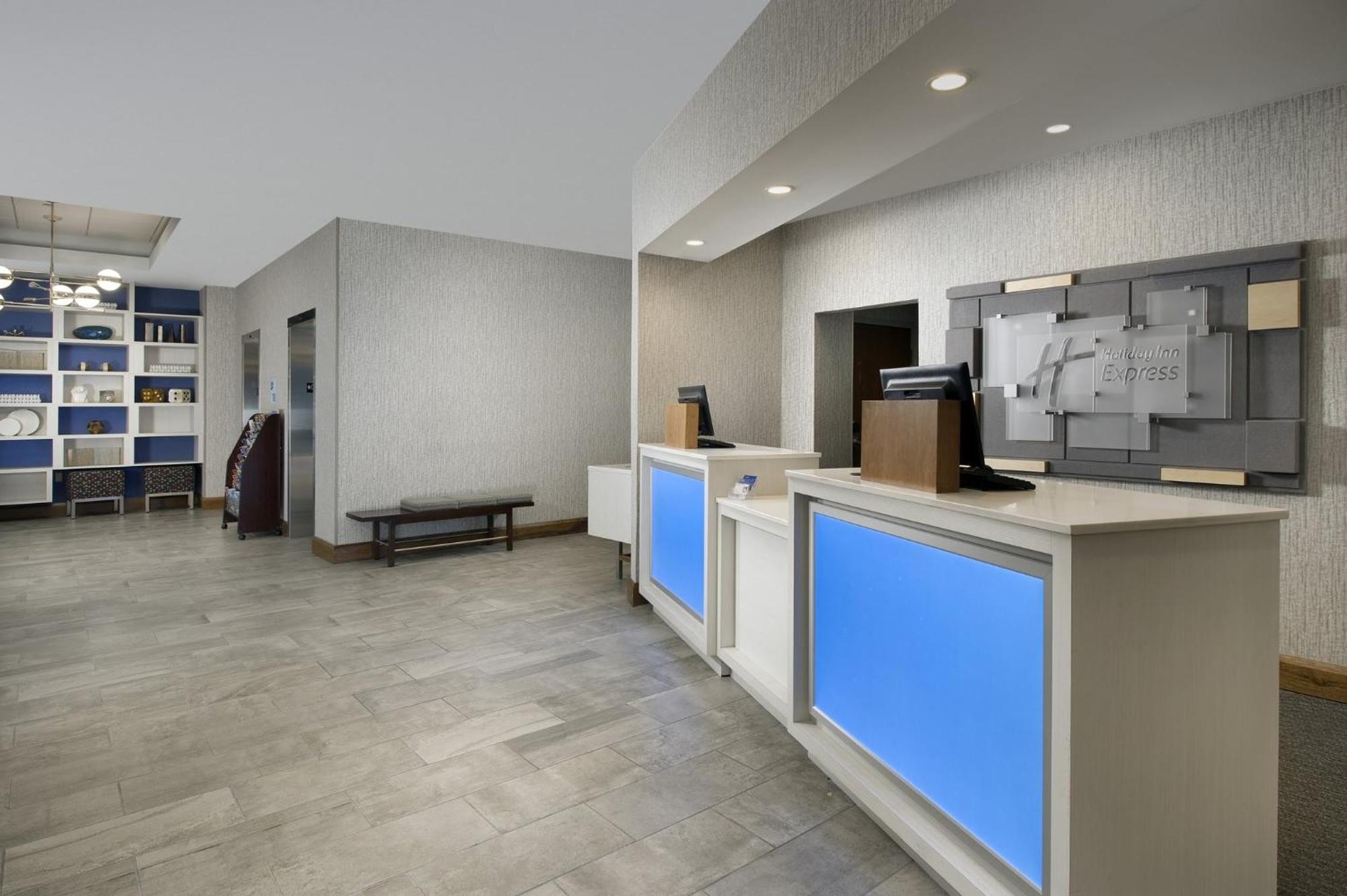 Holiday Inn Express Baltimore At The Stadiums By Ihg Экстерьер фото